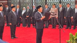 Bahlil Lantik Eks Stafsus Jokowi Ahmad Erani Yustika Jadi Sekjen Kementerian ESDM