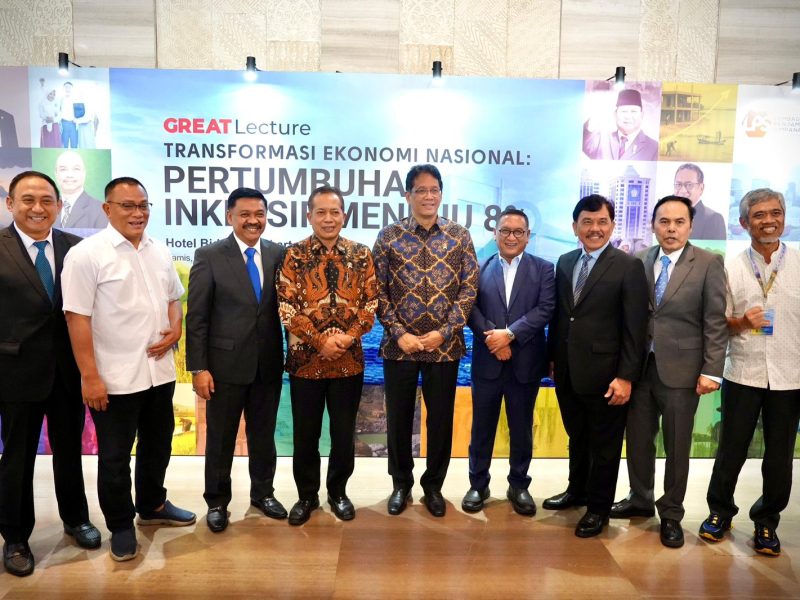 Menkop Ferry Tekankan Peran Koperasi untuk Dorong Pertumbuhan Ekonomi 8%