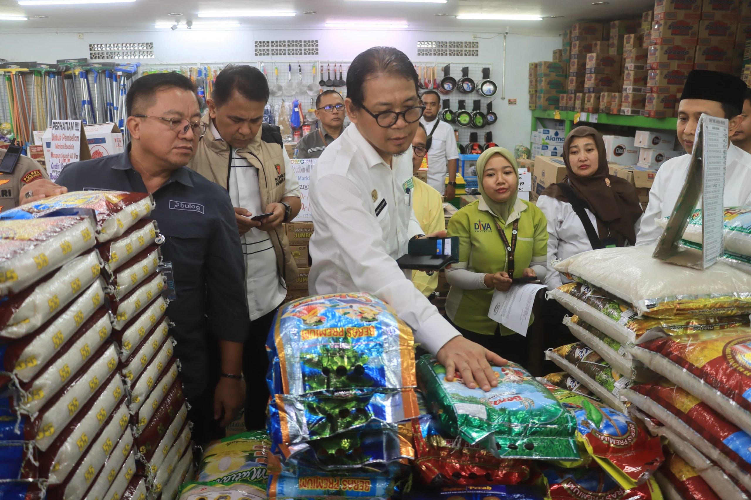 Deputi Bidang Penganekaragaman Konsumsi dan Keamanan Pangan Bapanas, Andriko Noto Susanto, yang memimpin langsung sidak tersebut, mengatakan bahwa kegiatan ini merupakan tindak lanjut dari arahan Menteri Pertanian sekaligus Kepala Bapanas, Andi Amran Sulaiman.