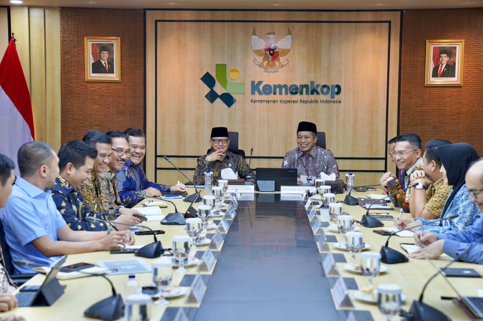 Kementerian Koperasi (Kemenkop) bersama Kementerian Pelindungan Pekerja Migran Indonesia (P2MI) sepakat meningkatkan status kerja sama