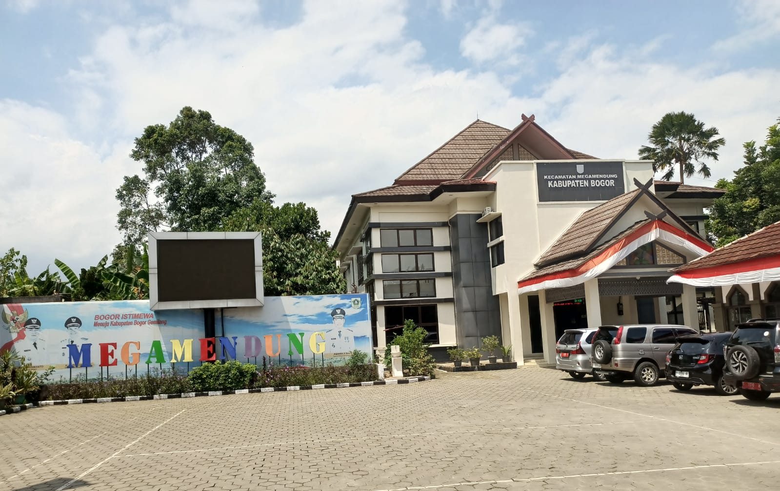Transformasi Megamendung Menyulam Harapan dari Ekowisata Ramah Lingkungan