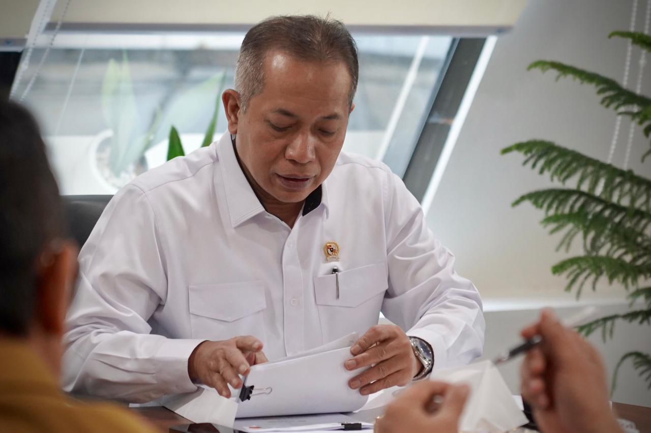 Menteri Koperasi Ferry Juliantono.