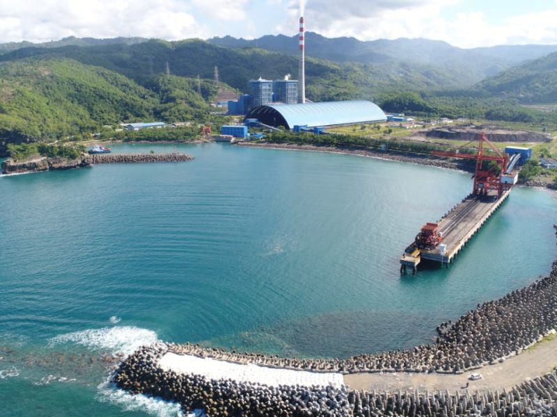 Unit Pembangkit Pacitan berkapasitas 2 x 315 MW yang berlokasi di Desa Sukorejo, Kecamantan Sudimoro, Kabupaten Pacitan. UP Pacitan menjadi salah satu tulang punggung penopang kelistrikan di Jawa Timur.