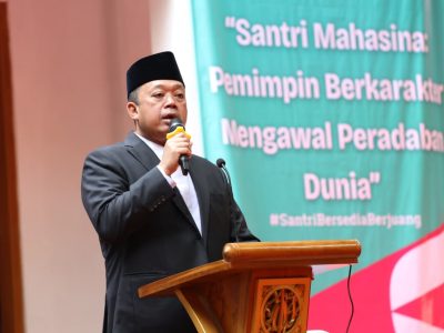 Menteri Nusron Ajak Santri Makmurkan Bangsa