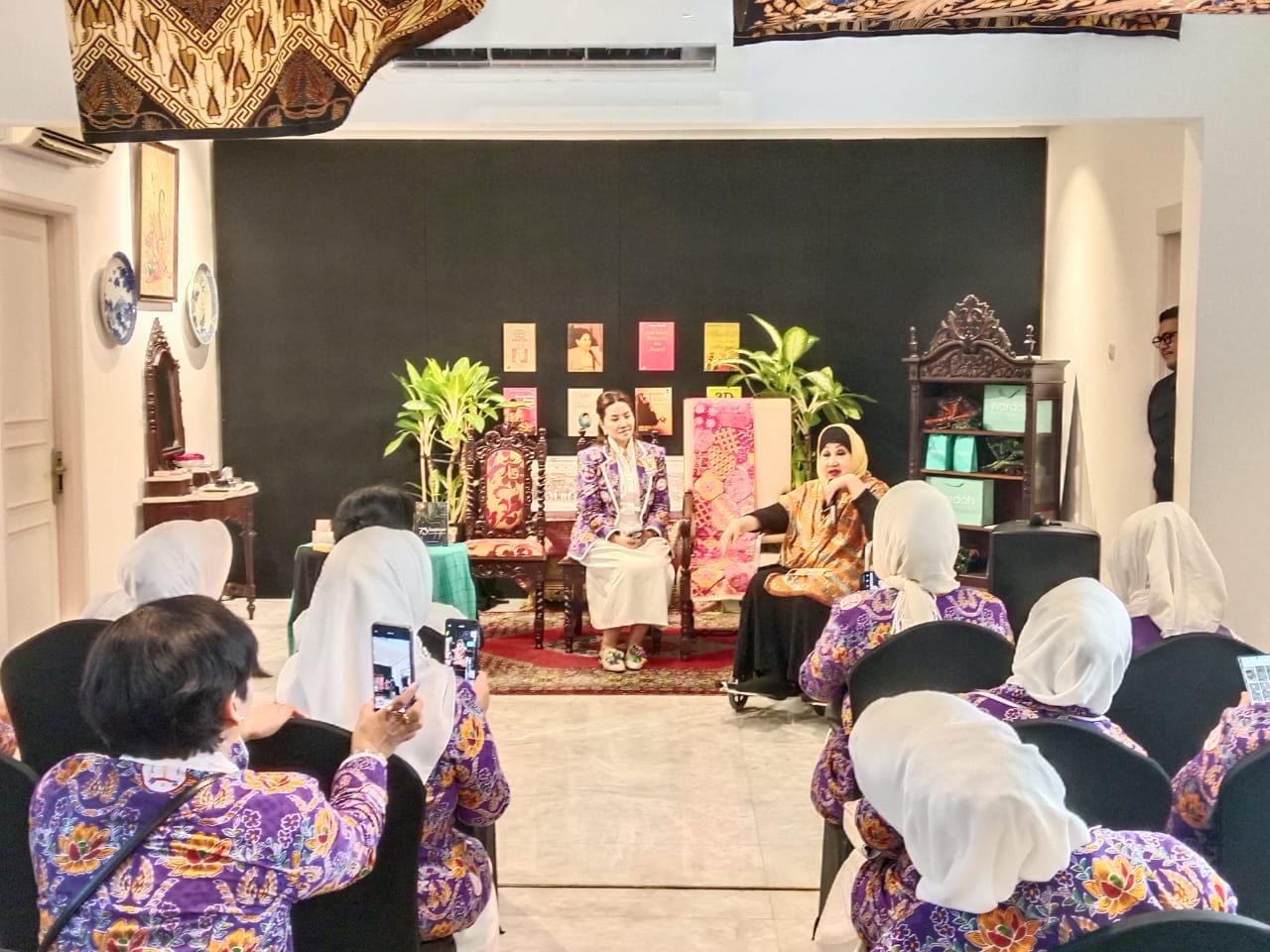 Dewi Motik Pramono. Foto: Ratih