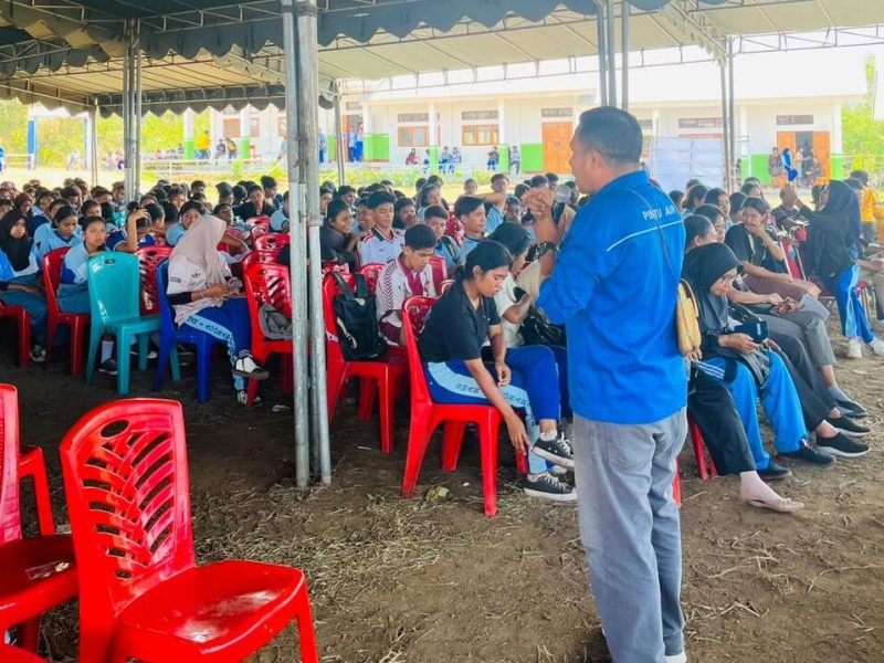 KSP Pintu Air Sasar Generasi Z di SMA Negeri 1 Adonara Timur