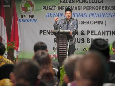 Menkop Ferry Dorong Pembentukan Coop University dan Coop Bank, Koperasi Harus Punya Lembaga Sendiri