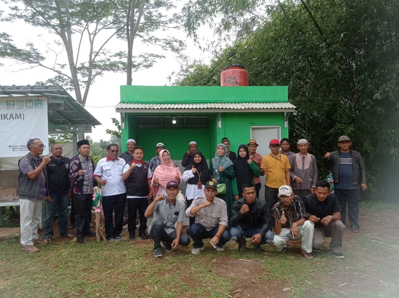 Sanikam Kopsyah BMI: Menyiram Nilai Bung Hatta di Tengah Sunyi Pemakaman Ciampea