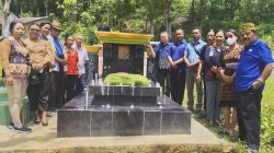 Yakobus Jano Pimpin Ziarah ke Makam Anselmus Tana di Sumba Barat Daya