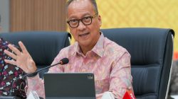 Menteri Perindustrian Agus Gumiwang Kartasasmita.