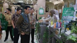 Industri farmasi dan kosmetik Indonesia kembali menunjukkan pencapaian gemilang di kancah internasional. Sejumlah perusahaan telah berhasil menembus pasar ekspor ke Asia, Afrika, Eropa, Amerika, dan Oseania.