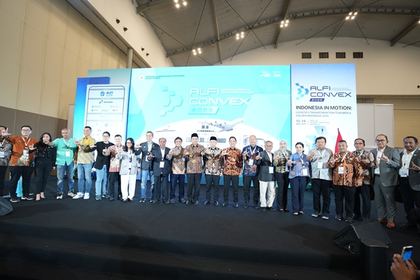 ALFI CONVEX 2025 yang diselenggarakan oleh Asosiasi Logistik dan Forwarder Indonesia (ALFI) resmi ditutup. Foto: Gema/Peluang