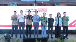 Huawei Indonesia resmi meluncurkan Solusi Berbasis Skenario eKit 4+10+N yang inovatif, dirancang untuk mendorong berbagai sektor seperti bisnis, layanan kesehatan, dan pendidikan menuju masa depan yang lebih cerdas dan terhubung.