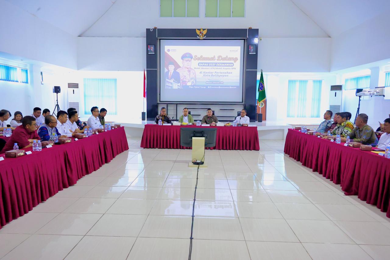 Wakil Menteri Agraria dan Tata Ruang/Wakil Kepala Badan Pertanahan Nasional (Wamen ATR/Waka BPN), Ossy Dermawan. 