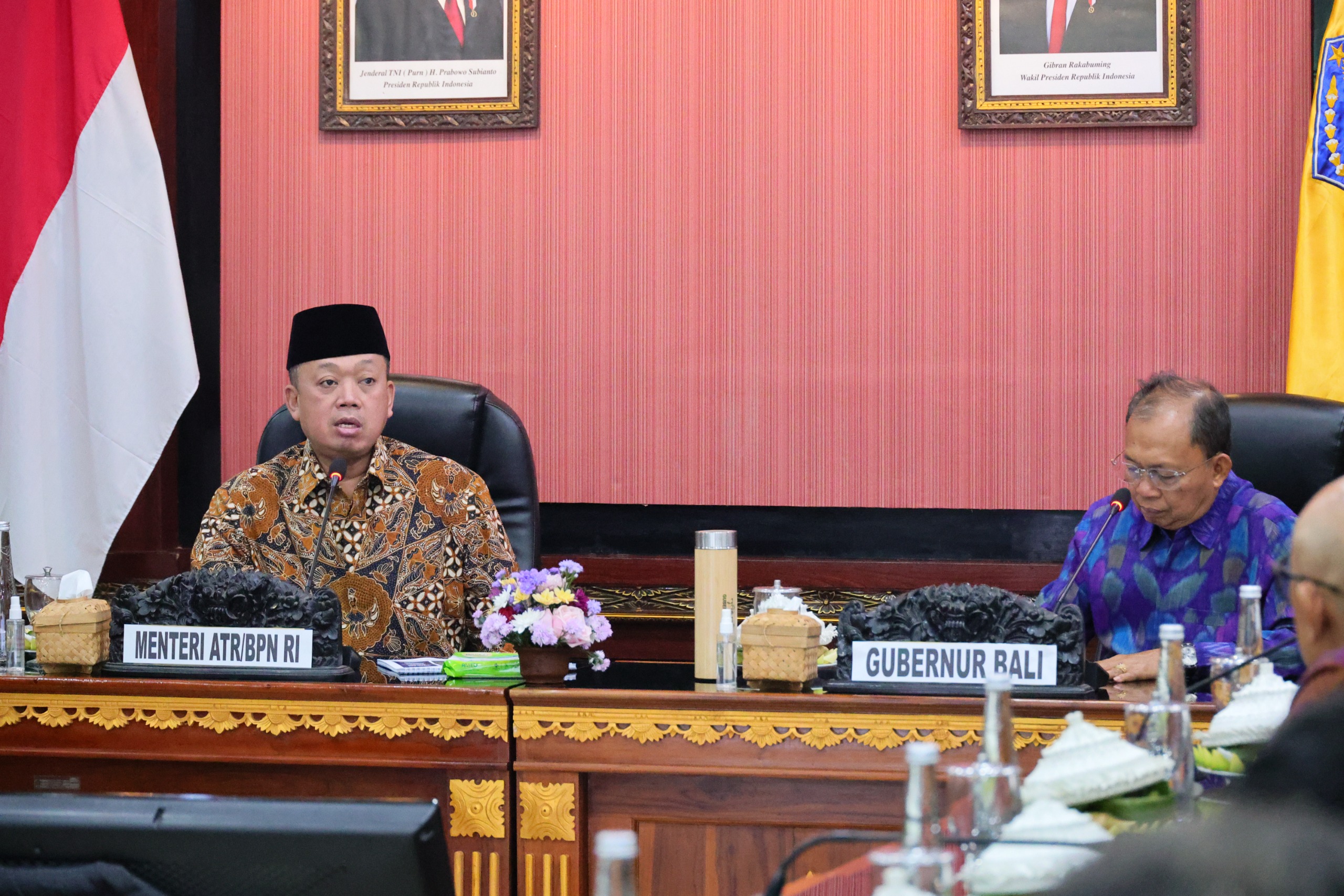 Rapat Koordinasi (Rakor) bersama bupati dan wali kota se-Bali pada Rabu (26/11/2025).