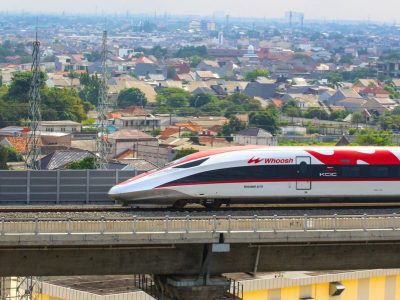 Melanjutkan KA Cepat Sampai Surabaya Suatu Kewajiban