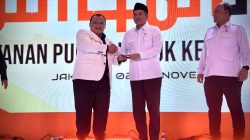 Menkop Ferry Juliantono bersama PKS.
