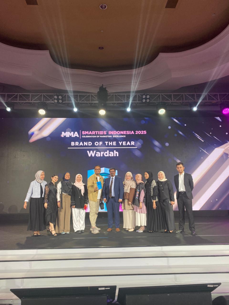 ParagonCorp berhasil meraih sembilan penghargaan bergengsi dalam ajang MMA Smarties Indonesia Awards 2025 yang diselenggarakan oleh Mobile Marketing Association (MMA) Indonesia.