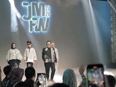 Rompi Daur Ulang Brilianto Warnai JMFW 2026