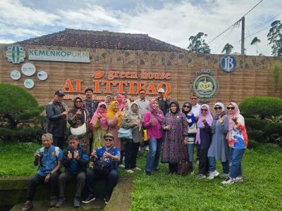 Studi Banding PKPRI Jakarta Raya, Menggali Model Pertanian Terpadu di Kopontren Al-Ittifaq