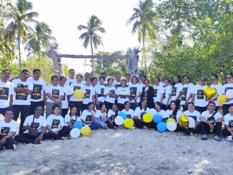 HUT Ke-17, Kopdit Pintu Air Cabang Maumere Pegang Teguh Nilai Kekeluargaan dan Proaktif Melayani