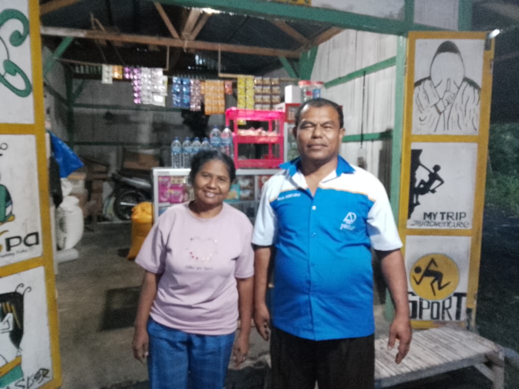 Perjuangan Mama Kristina: Dari Kios Sembako ke Kampus Impian, Berkat Modal dan Pendampingan Kopdit Pintu Air