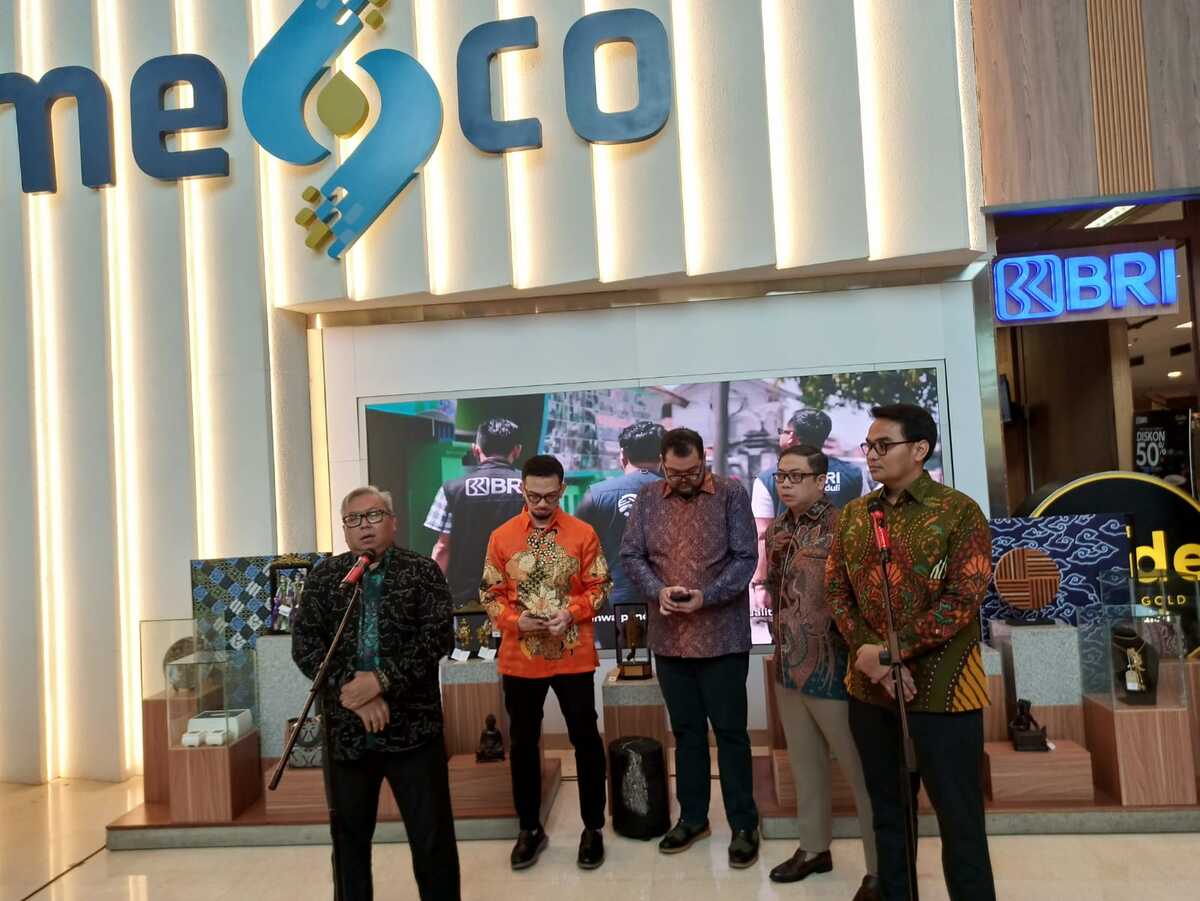 Kementerian UMKM: Platform Wajib Tertibkan Penjualan Pakaian Impor Bekas