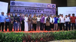 Menaker Yassierli menghadiri Rapat Pimpinan Nasional (Rapimnas) 2025 Federasi Serikat Pekerja Pariwisata dan Ekonomi Kreatif KSPSI di Jakarta, Selasa (2/12/2025).