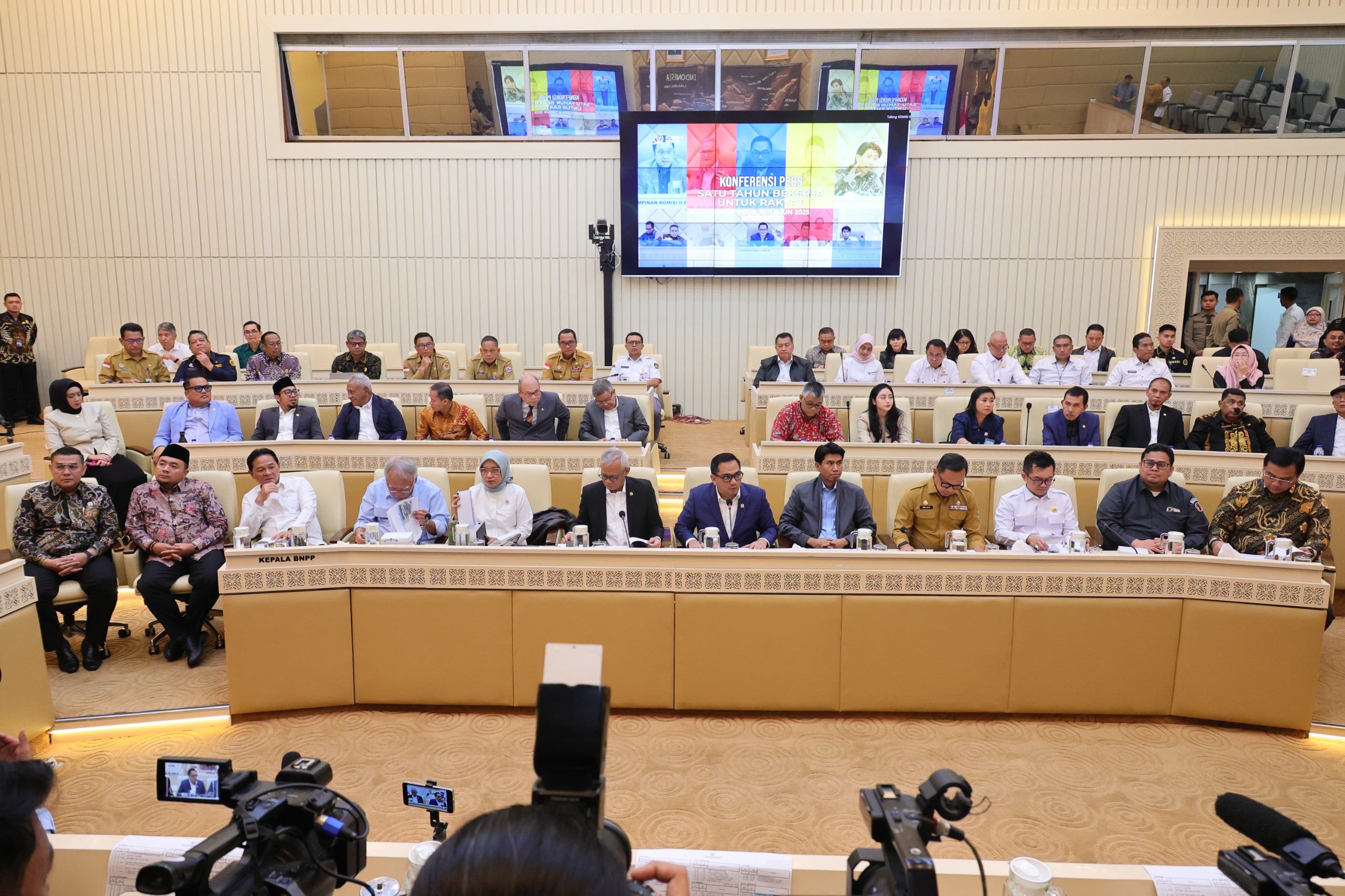 Rapat Dengar Pendapat (RDP) dan Rapat Dengar Pendapat Umum (RDPU) bersama Kementerian ATR/BPN.