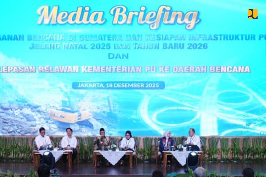 Pemerintah memastikan kesiapan infrastruktur nasional untuk mendukung kelancaran arus Natal 2025 dan Tahun Baru 2026 (Nataru). 