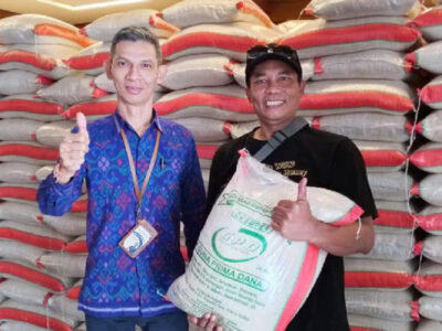 Membangun Peradaban dari Kantong Beras