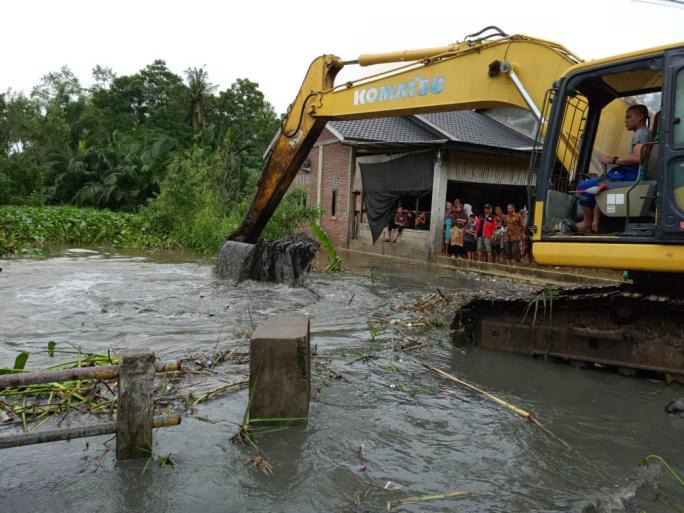 Penanganan banjir di Aceh,