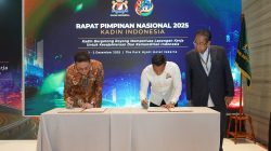 Kemendag dan Kadin juga menandatangani nota kesepahaman (MoU) untuk meningkatkan kinerja perdagangan.