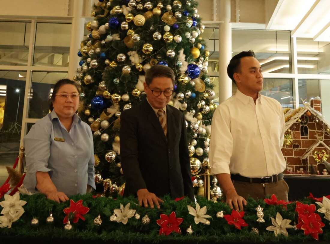 Christmas Tree Lighting Nuanza Hotel Cikarang Hadirkan Kemeriahan Natal 2025