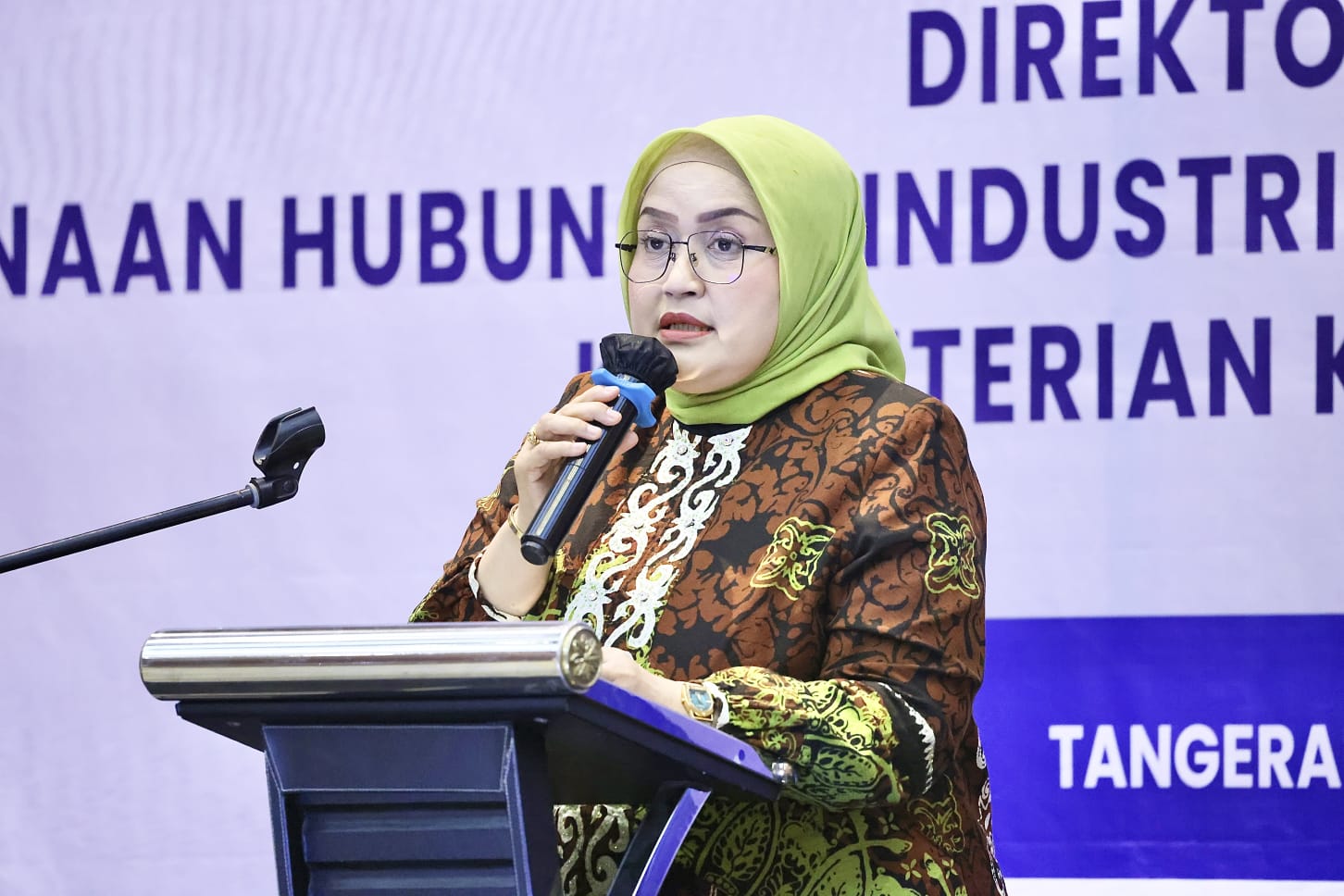 Direktur Jenderal Pembinaan Hubungan Industrial dan Jaminan Sosial Tenaga Kerja Kementerian Ketenagakerjaan, Indah Anggoro Putri