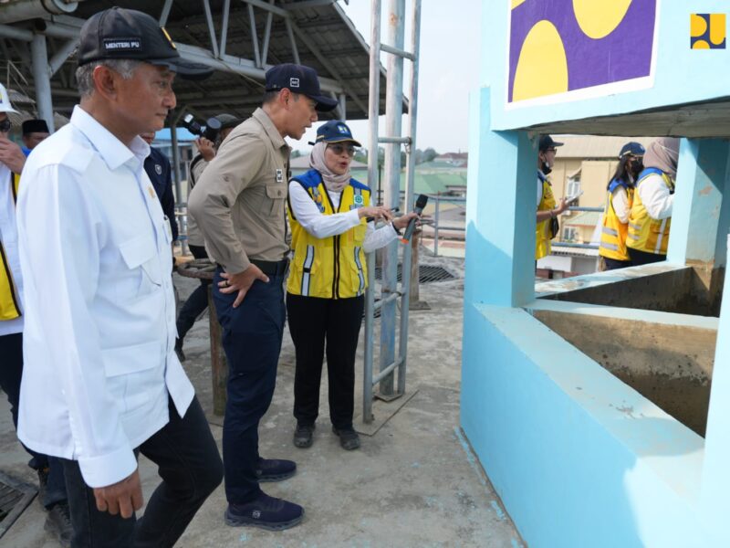 Peninjauan langsung SPAM Karang Baru oleh Menteri Koordinator Bidang Infrastruktur dan Pembangunan Kewilayahan Agus Harimurti Yudhoyono (AHY), didampingi Menteri PU Dody Hanggodo.