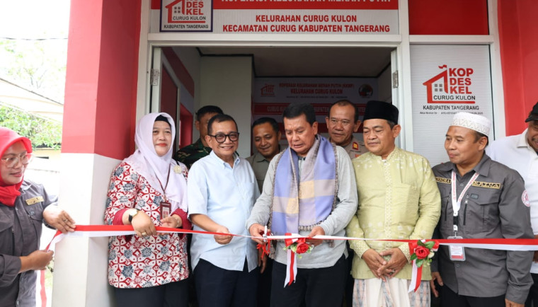 Resmikan Koperasi Merah Putih Curug Kulon, Bupati Tangerang Tegaskan Peran Gotong Royong