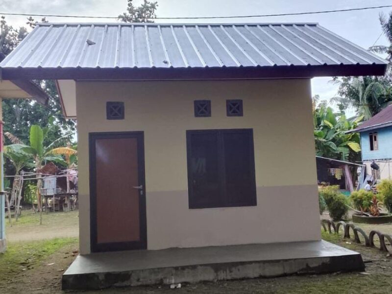 Fasilitas dasar sekolah yang telah diperbaiki.