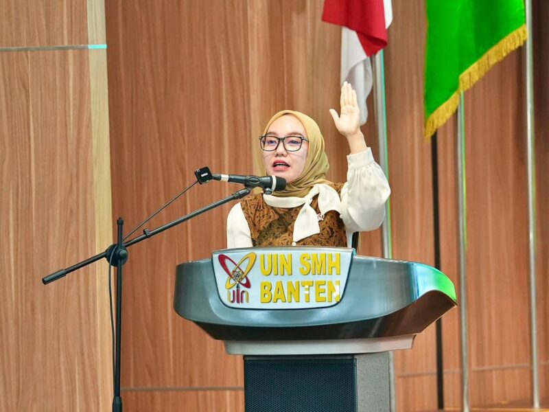 Wamenkop Farida Farichah