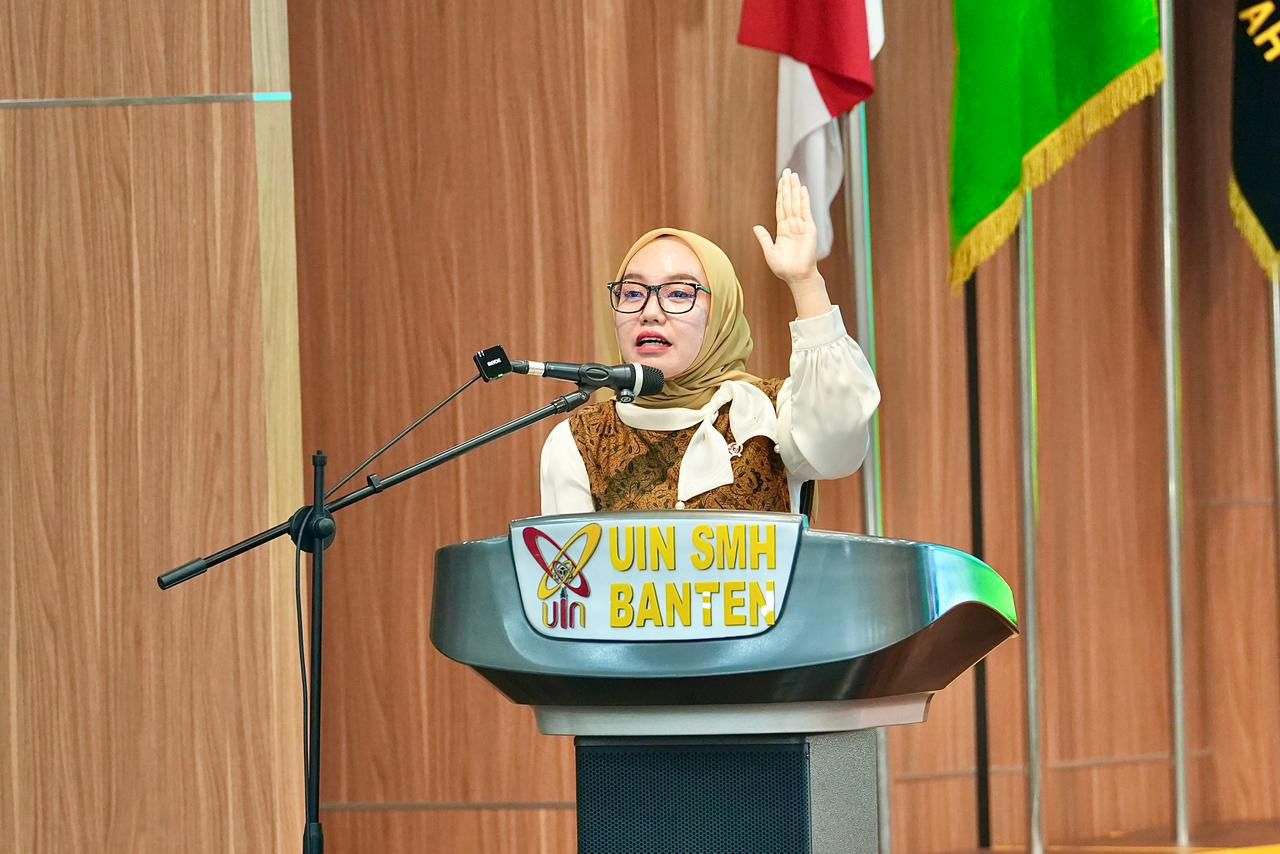 Wamenkop Farida Farichah