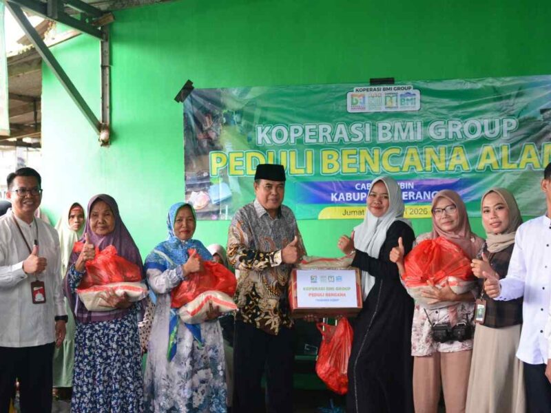 Hujan Ekstrem Landa Banten-Jabar, Koperasi BMI Salurkan Sembako ke 240 Anggota Terdampak
