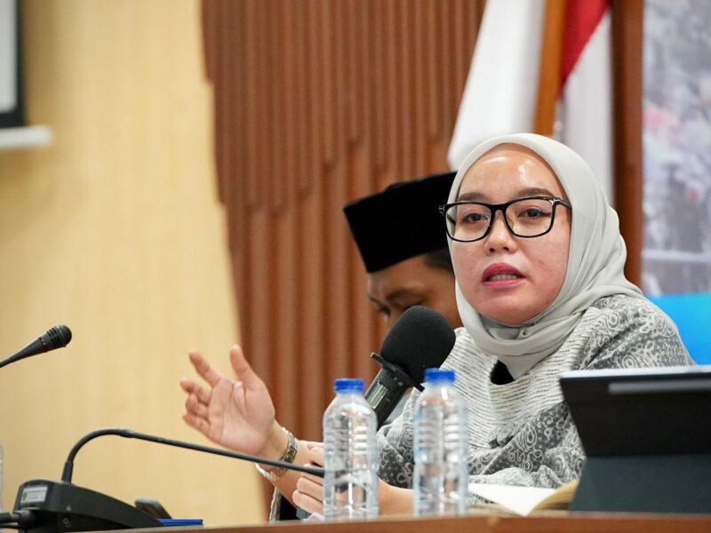 Wamenkop Farida Farichah.