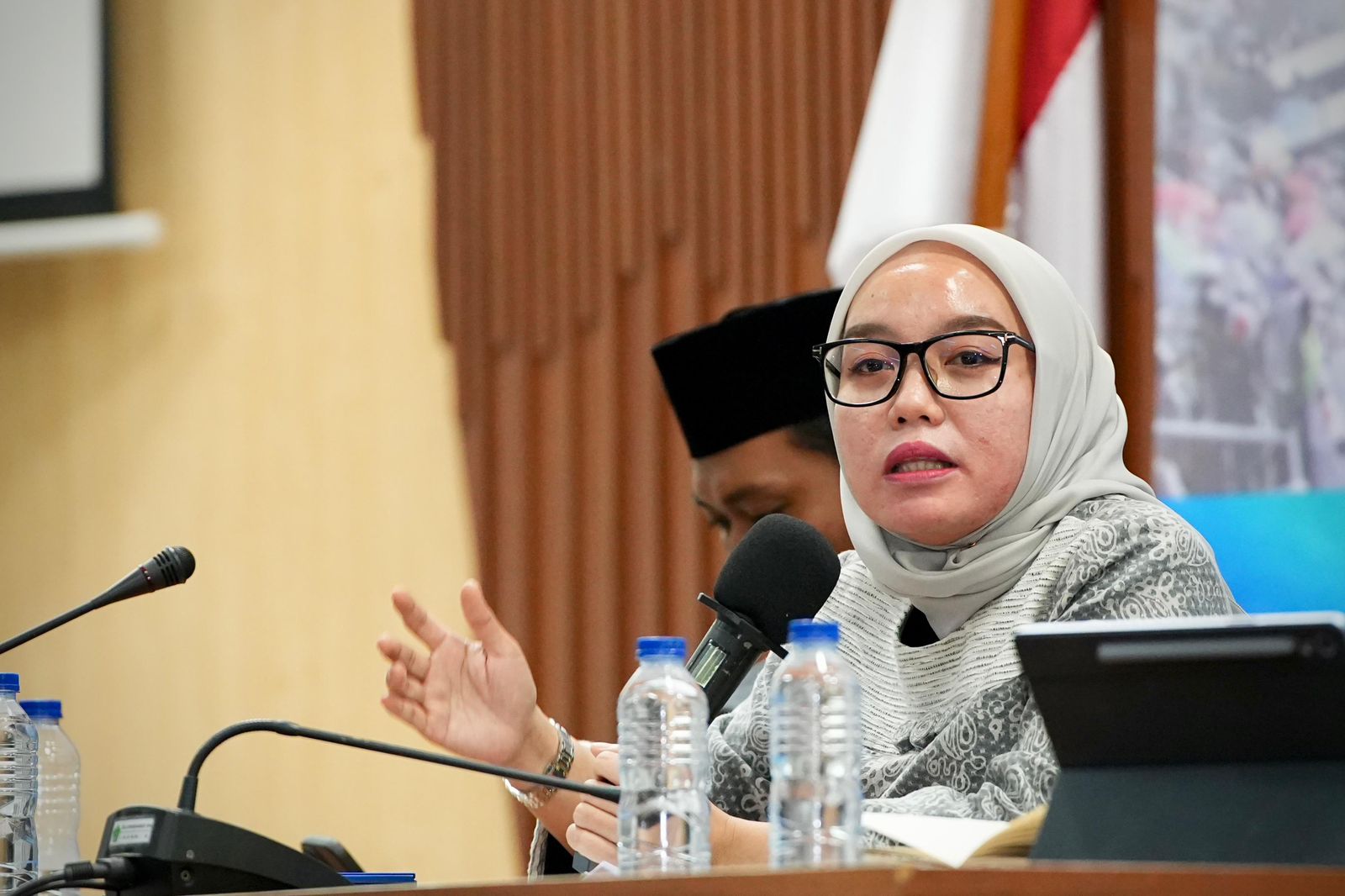 Wamenkop Farida Farichah.