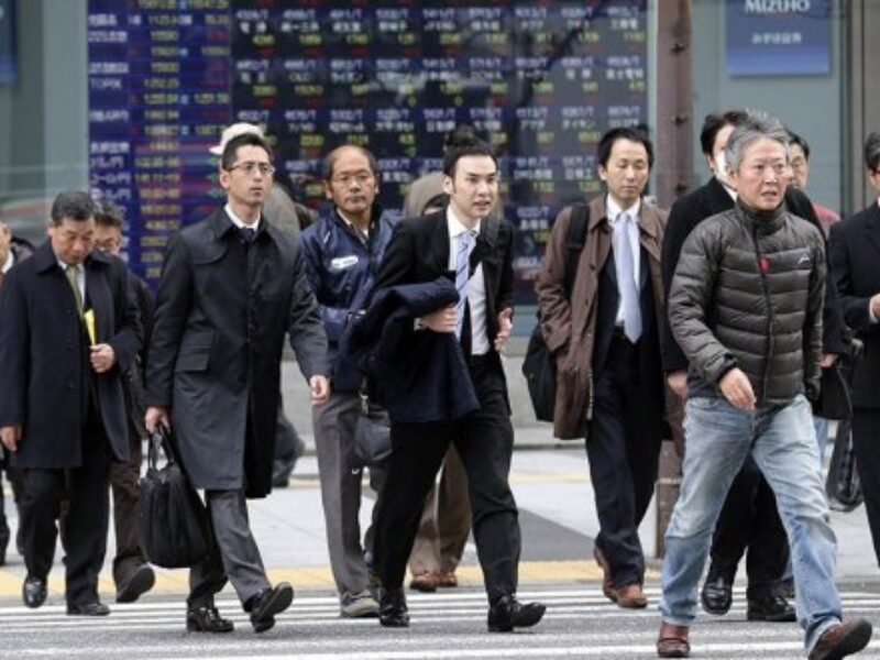 Ilustrasi tenaga kerja asing. Foto: Ist