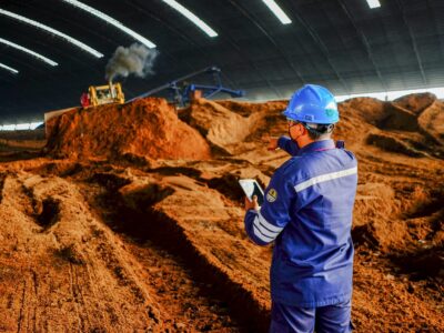 Sepanjang 2025, PLN Nusantara Power telah menghasilkan 1.041 GWh energi hijau dari cofiring biomassa, dengan total penurunan emisi mencapai 1,17 juta ton CO2e.