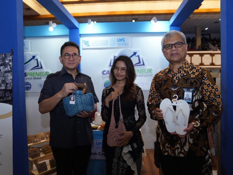 Menteri Perdagangan Budi Santoso berkunjung ke Sedhah Corner.