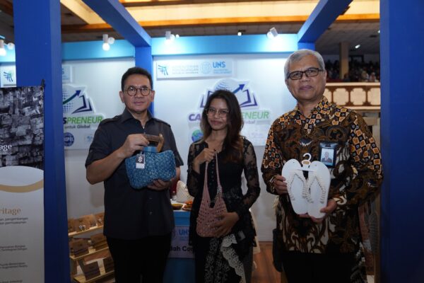 Menteri Perdagangan Budi Santoso berkunjung ke Sedhah Corner.