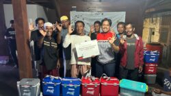 PHE OSES serahkan bantuan alat tangkap untuk nelayan Pulau Sabira, Kepulauan Seribu.