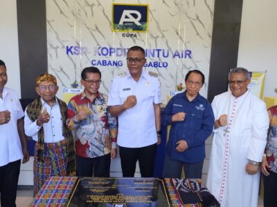 Peresmian gedung baru Kantor Cabang Nangablo di Kecamatan Nita, Kabupaten Sikka, Nusa Tenggara Timur.