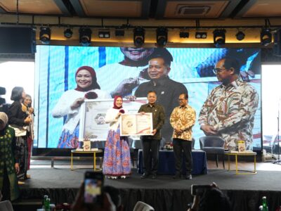 Buku Penguatan Koperasi Merah Putih Melalui Produk Lokal Berbasis Merek Kolektif. Foto: Peluang